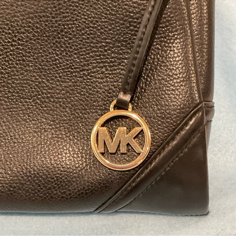 Michael Kors Black‎ Leather Crossbody Bag